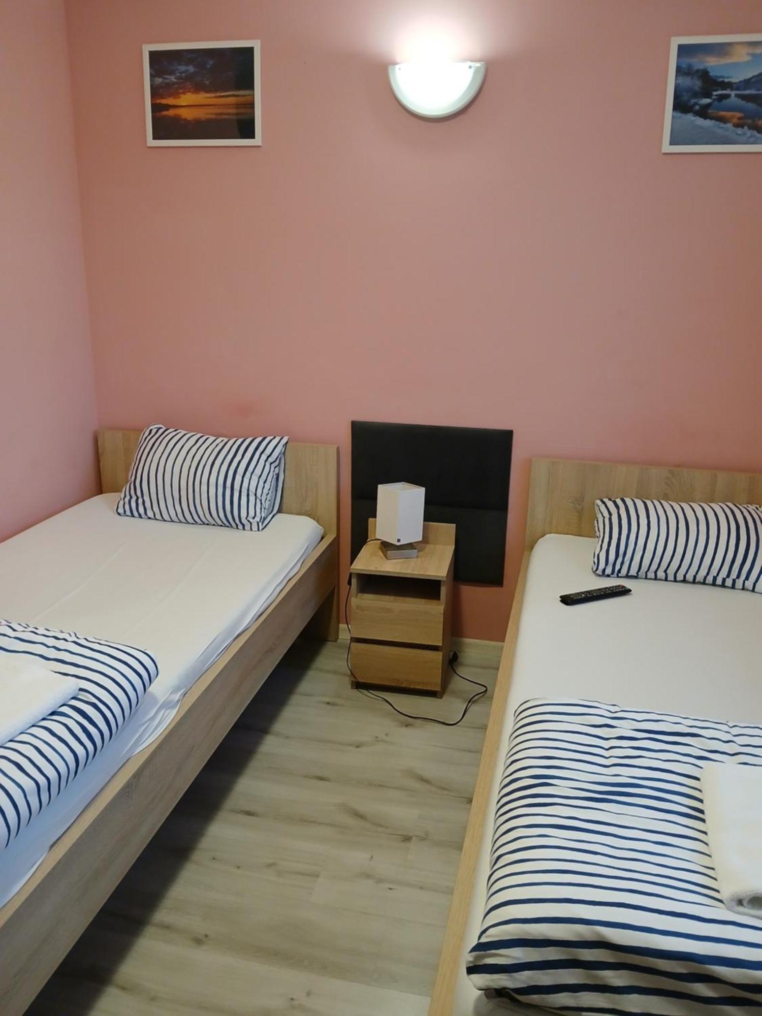 Bed and Breakfast Dom Brama Mazur Ostróda Exterior foto