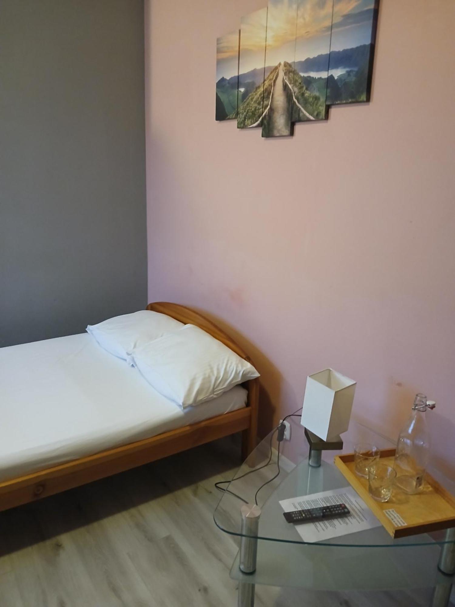 Bed and Breakfast Dom Brama Mazur Ostróda Exterior foto
